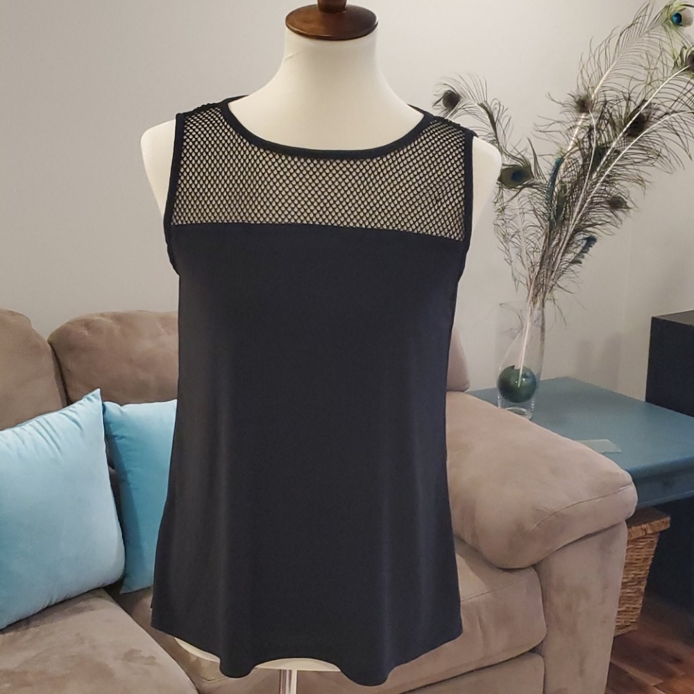 Black Tank